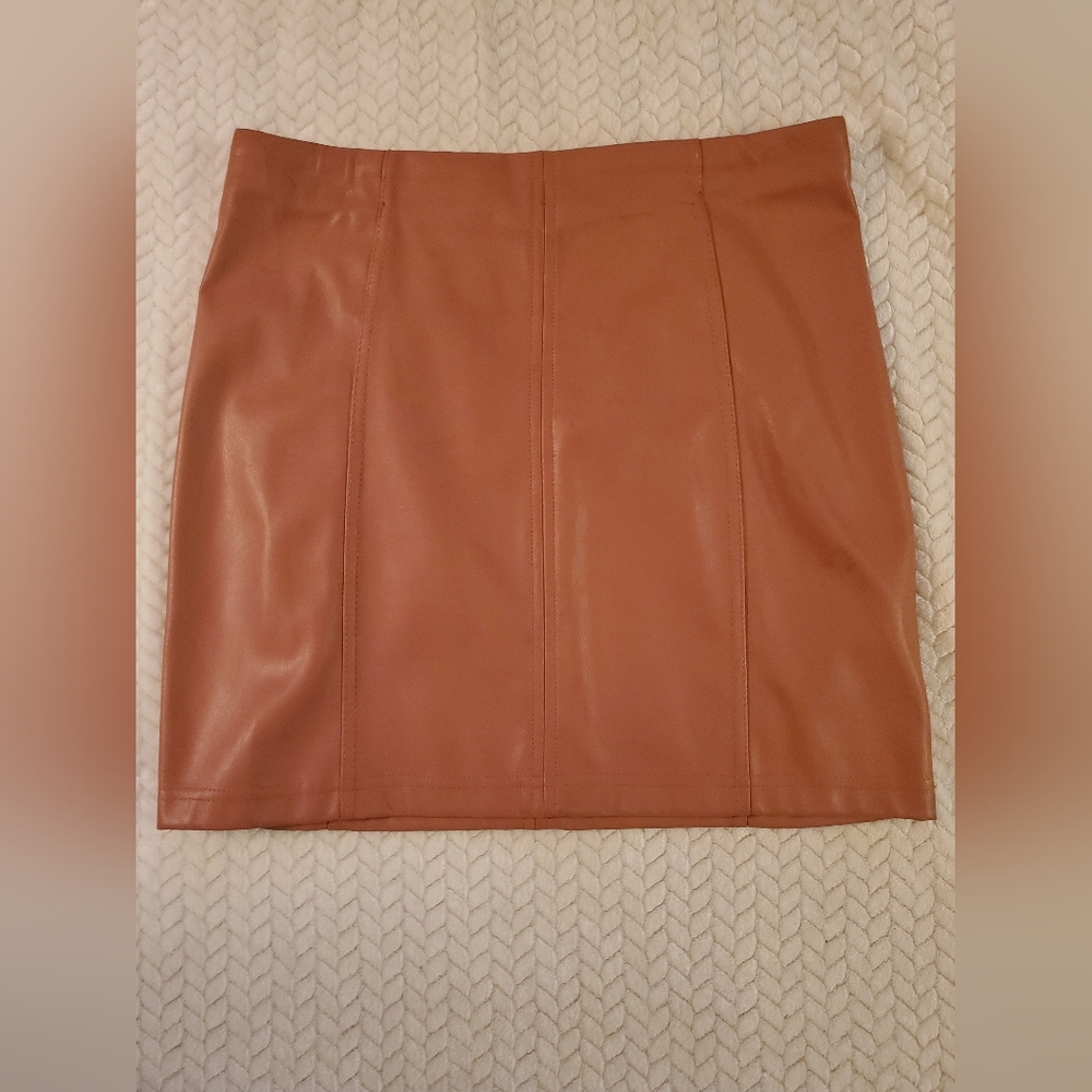 Shinestar Brown Leather Pencil Skirt